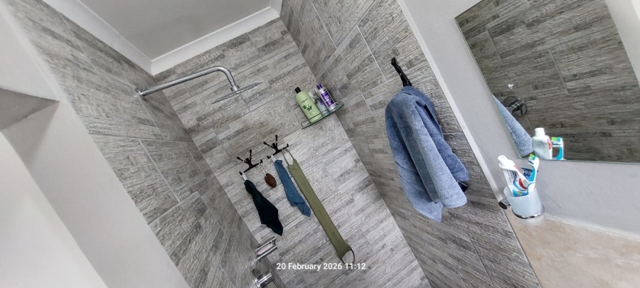 3 Bedroom Property for Sale in Paradise Beach Eastern Cape